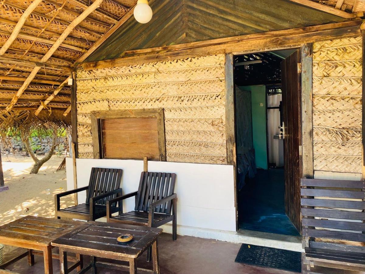 Air Lush Beach Cabanas Arugam Bay Buitenkant foto